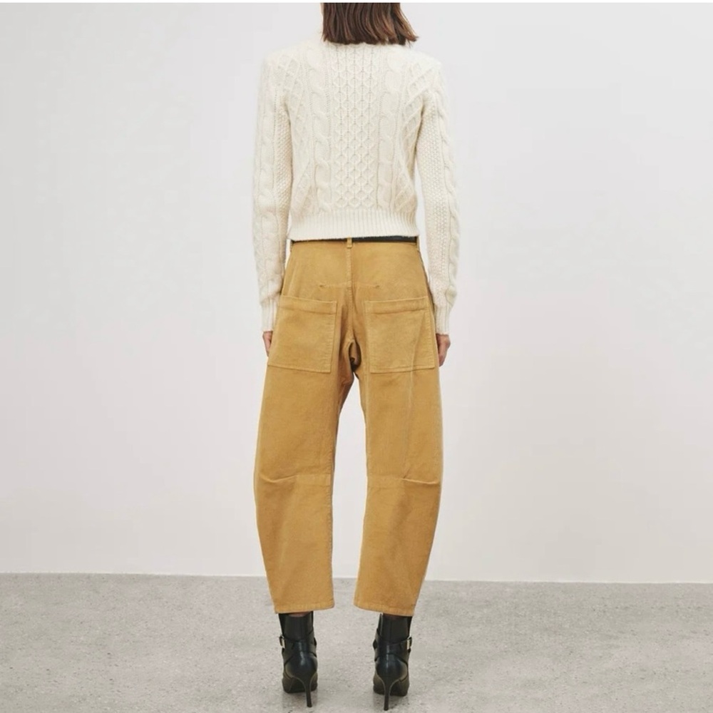 Nili Lotan Corduroy Pants in Khaki/Light Brown. Size 2. - Picture 2 of 8